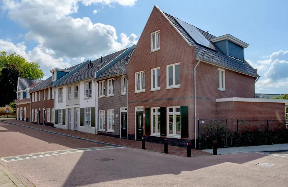 Nieuwbouw 'De Smid': schilderen van tien woningen